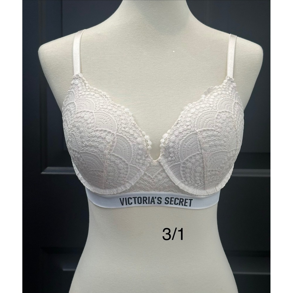 Victorias Secret Perfect Shape creme Lace Logo Band Bra 34D Underwire J-Hook